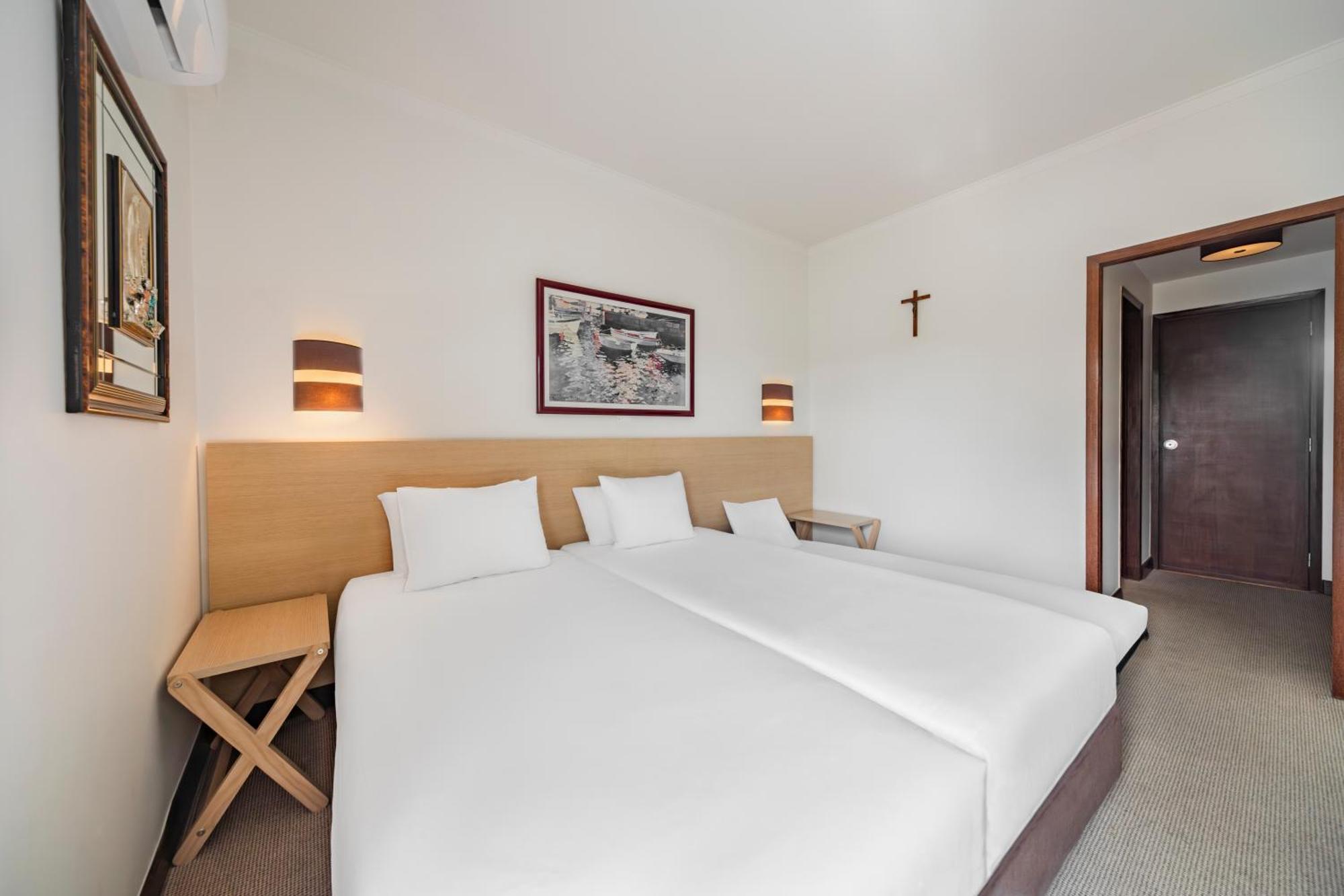 Crisol Tres Pastorinhos Hotel Fatima Luaran gambar